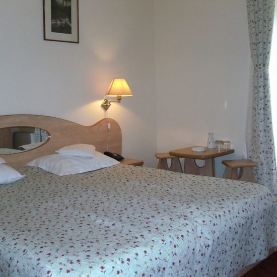 hotel ferdinand baile herculane alsys travel